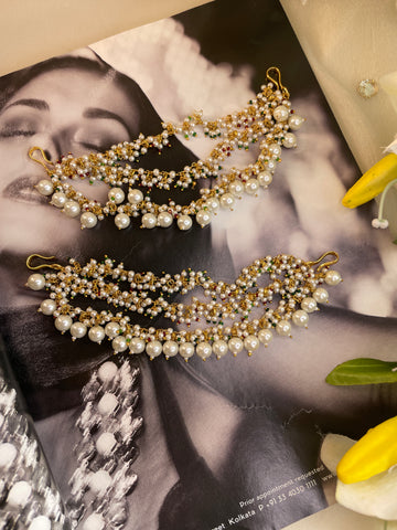 Flower mattal with Pearl strings