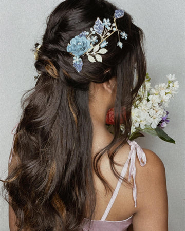 Women Embellished Comb Pin