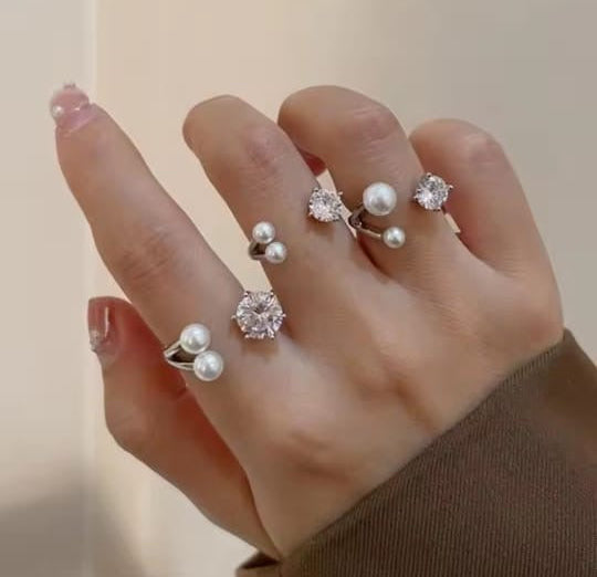 Love finger rings
