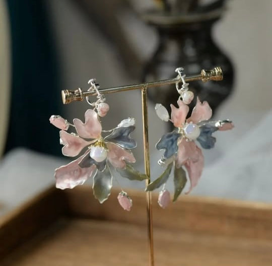 Fiona Earrings
