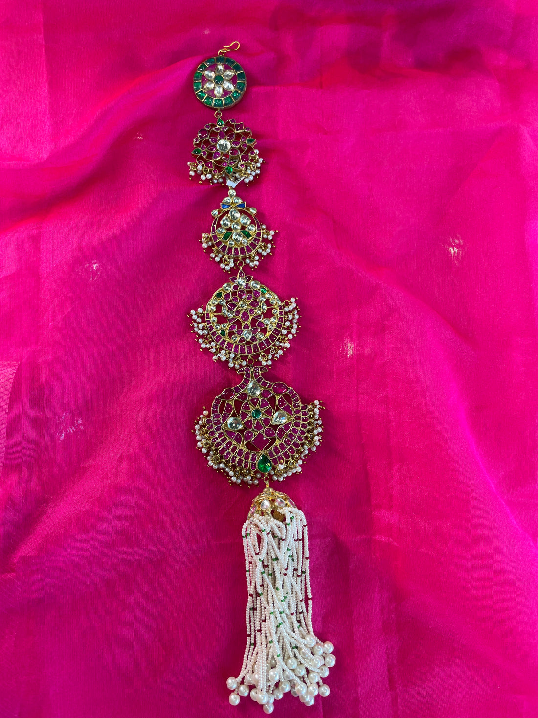 Waleda Pearl choti