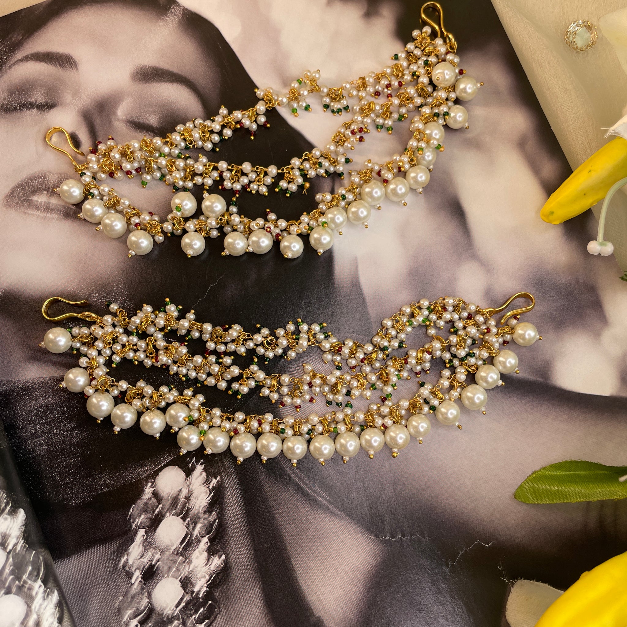Flower mattal with Pearl strings