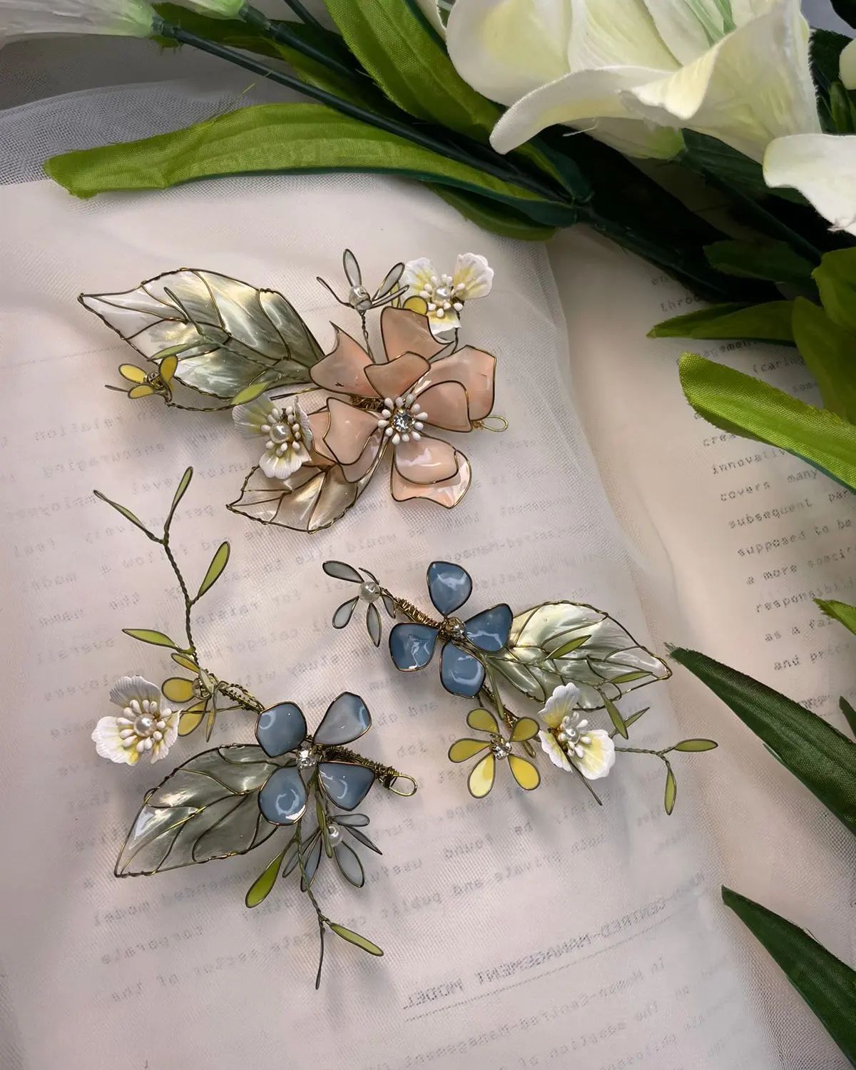 Gorgeous Flower Girls Flower Tiaras Crowns Headpieces Barrettes