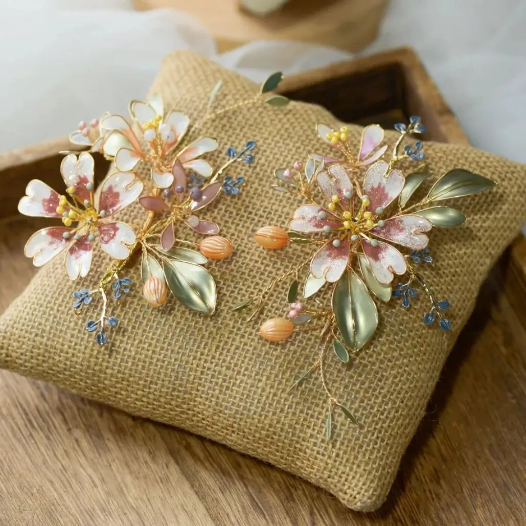 Louise Hair Accessory