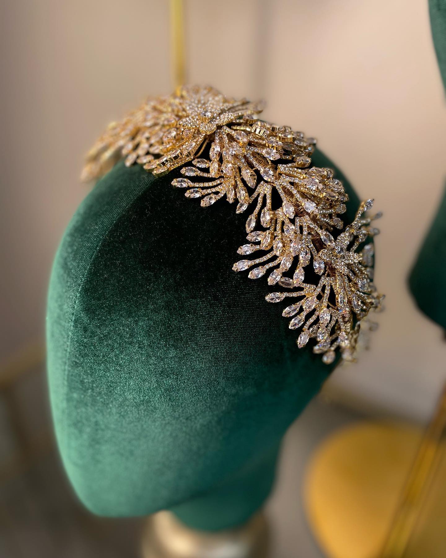 Chaily Headpiece