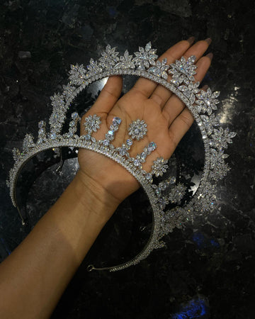 Handmade Beautiful Bridal Party Tiara Crown Hairband Ellie Design with Cubic Zirconia
